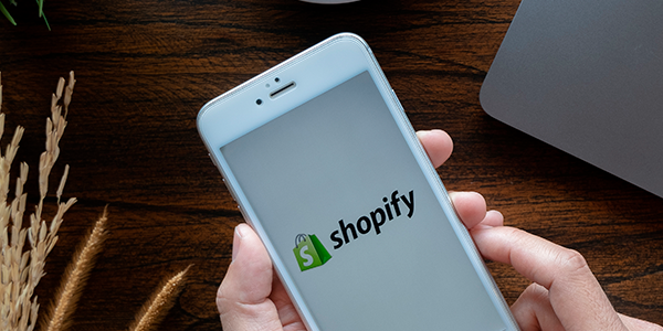 10 plataformas para você conhecer e abrir o seu e-commerce